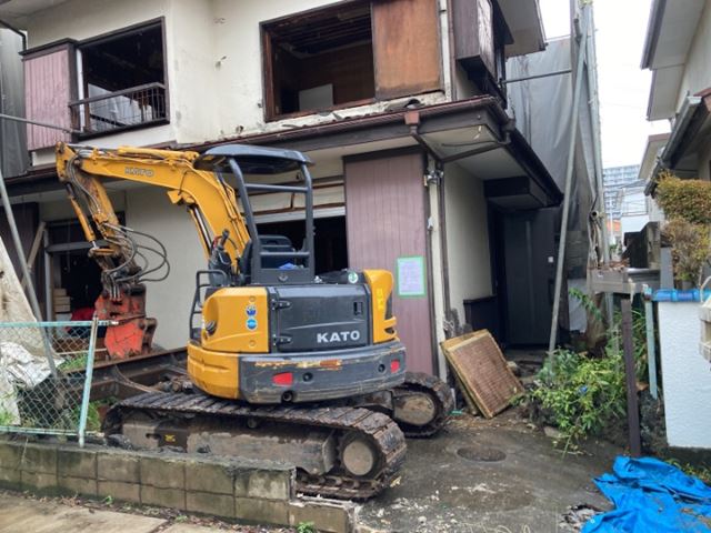 木造２階建て家屋解体工事(東京都西東京市新町)　工事中の様子です。